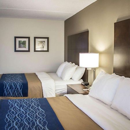 Comfort Inn & Suites Fuquay Varina Εξωτερικό φωτογραφία