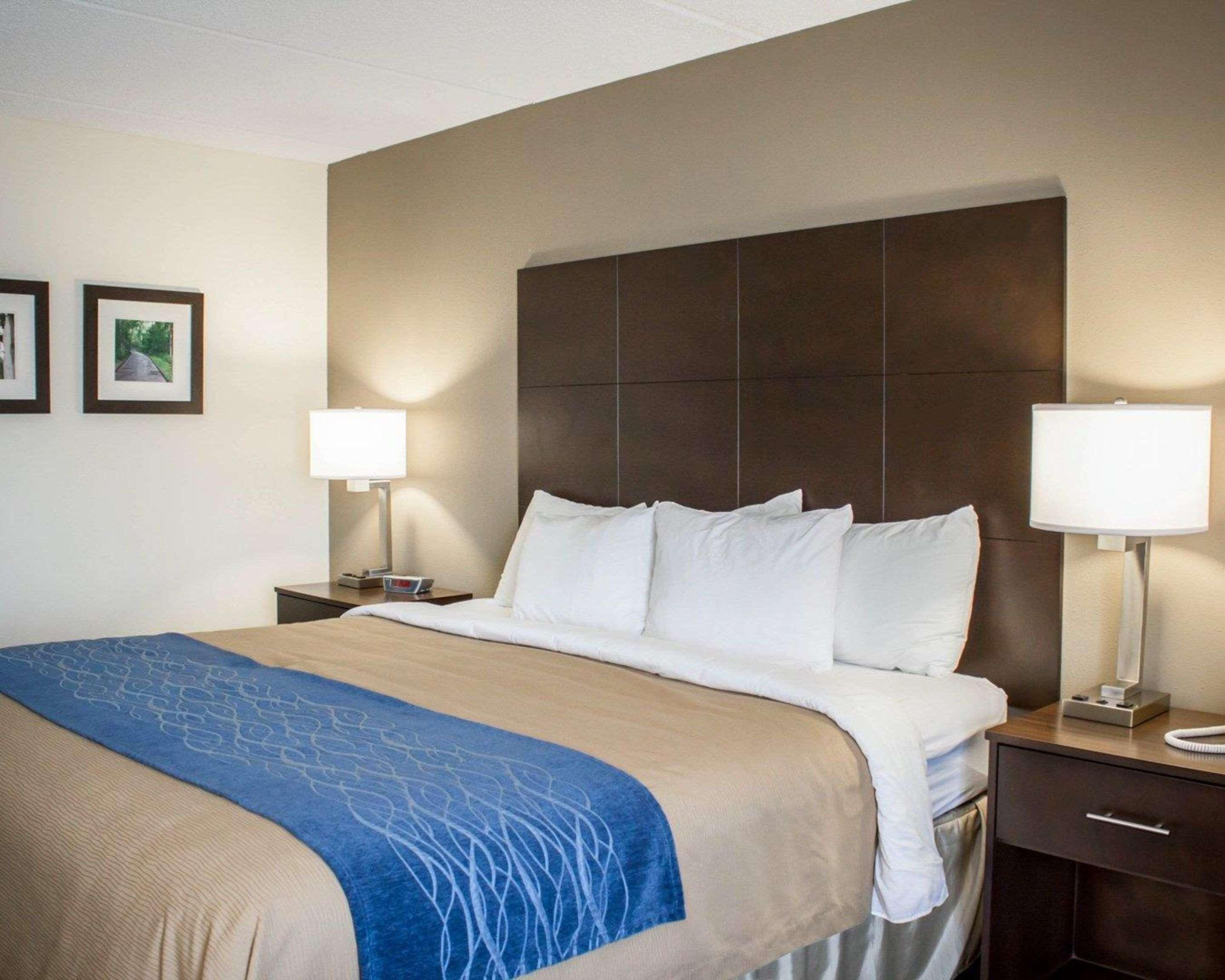 Comfort Inn & Suites Fuquay Varina Εξωτερικό φωτογραφία