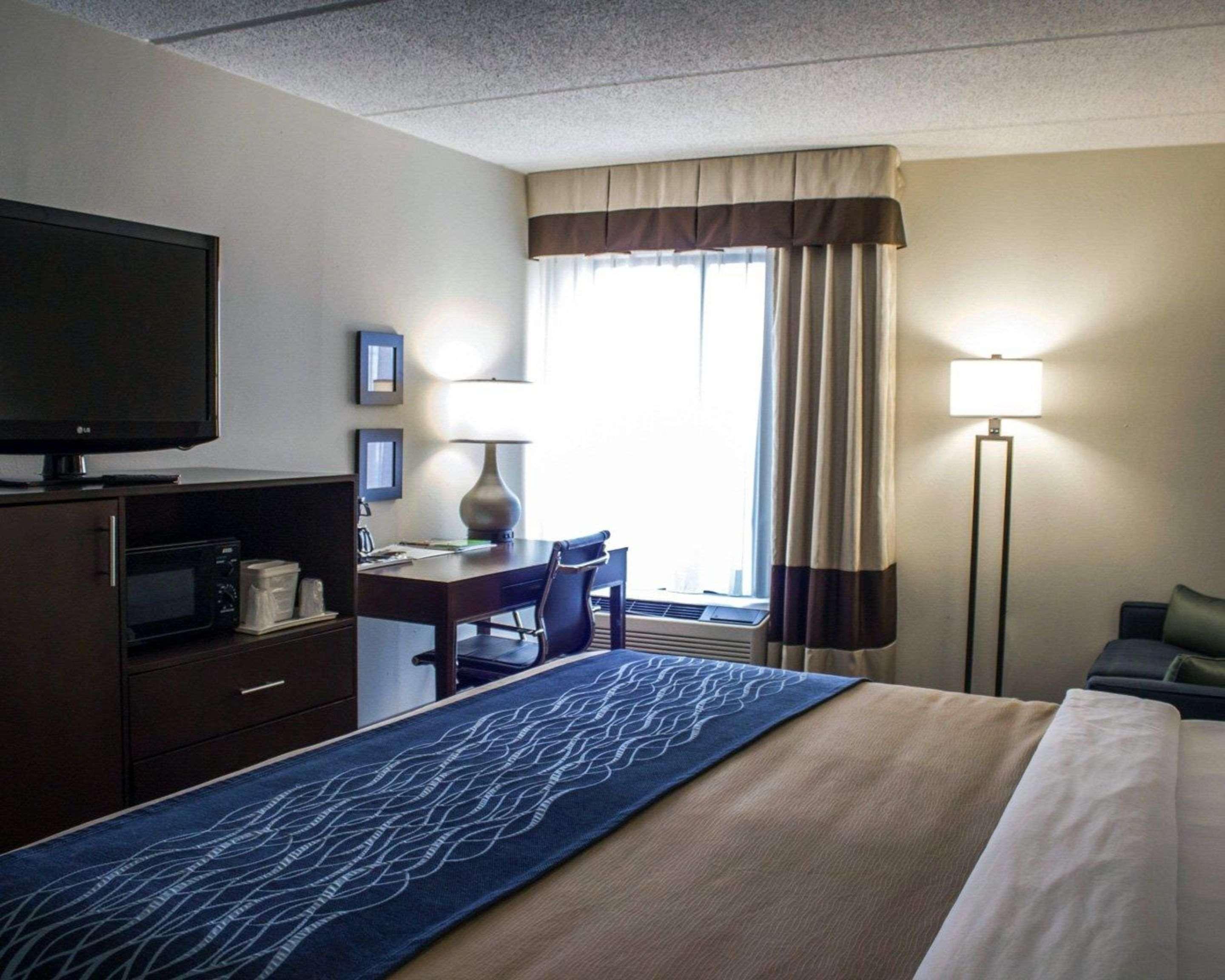 Comfort Inn & Suites Fuquay Varina Εξωτερικό φωτογραφία