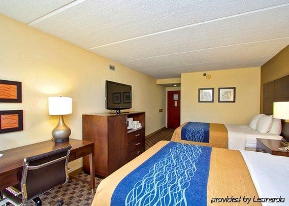 Comfort Inn & Suites Fuquay Varina Εξωτερικό φωτογραφία